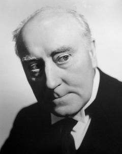 halliwell-hobbes-2-sized