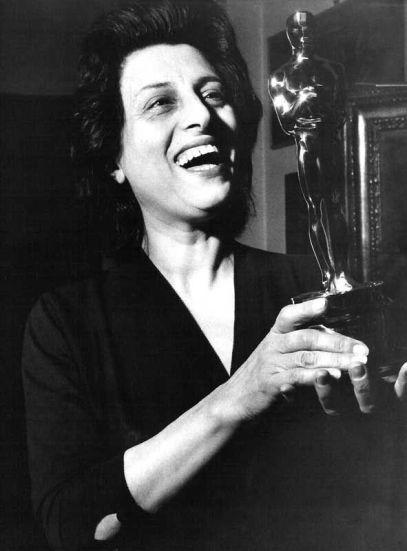 magnani wins oscar