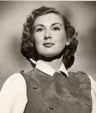dinah-sheridan-04