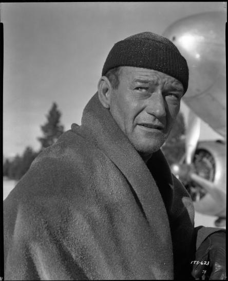 john-wayne-in-island-in-the-sky-large-picture