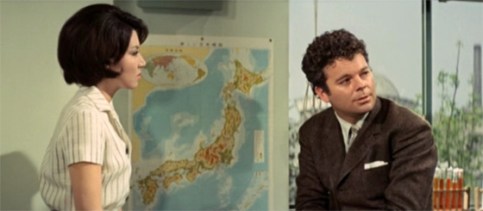 war-of-the-gargantuas-1